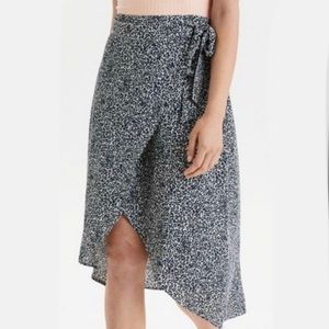 American Eagle Wrap Skirt X-Large